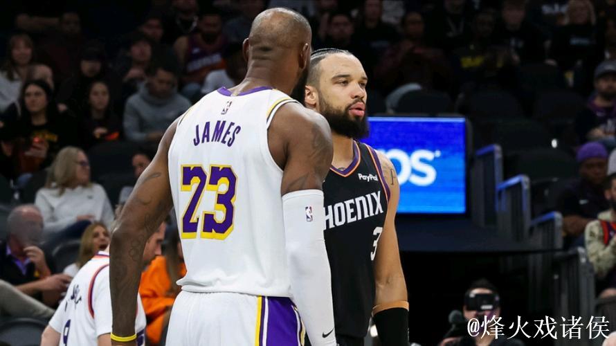 斯玛特谈詹姆斯狄龙冲突:球迷想看这种冲突,我们力挺老詹 斯玛特谈詹姆斯狄龙冲突:球迷想看这种冲突,我们力挺老詹